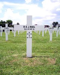 Kruis op het graf van soldaat Ruel