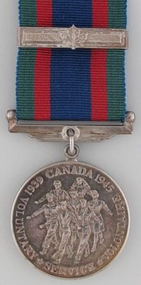 Canadian_Volunteer_Service_Medal,_obverse